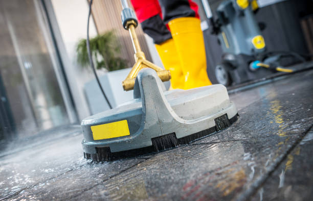 Best Pressure Washing Patio  in Huron, CA